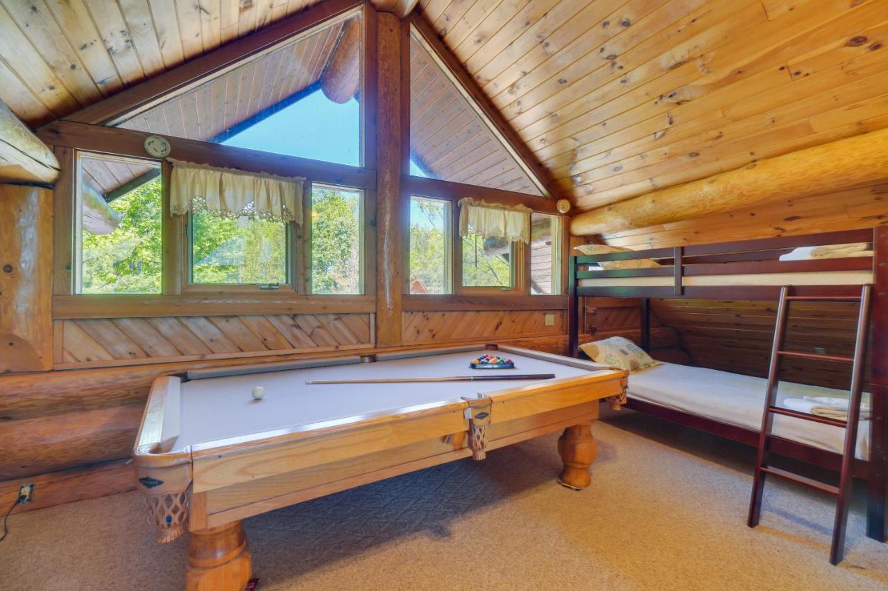 Smoky Mountain Vacation Rental Cabin With Hot Tub! ガトリンバーグ エクステリア 写真