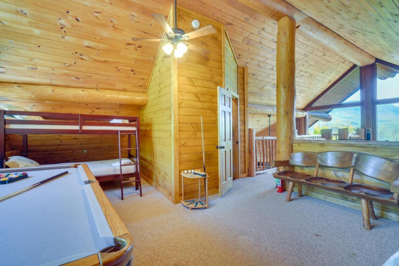 Smoky Mountain Vacation Rental Cabin With Hot Tub! ガトリンバーグ エクステリア 写真